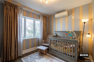 3435 Guider Ave unit 5A, New York, NY 11235 - photo 5