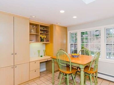 749 Charles River St, Needham, MA 02492 - photo 5