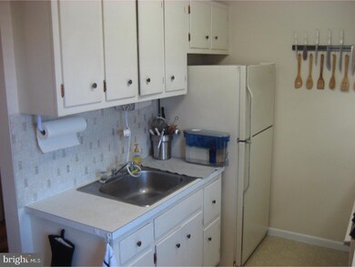 107 The Orchard unit H, East Windsor, NJ 08512 - photo 3