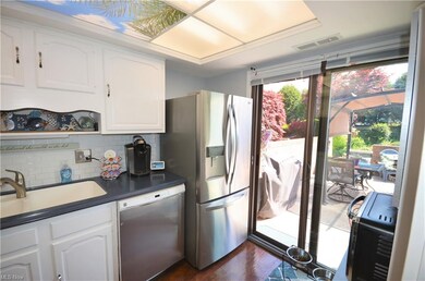 NEW SLIDING DOOR TO BACK PATIO--LIGHT AND BRIGHT K