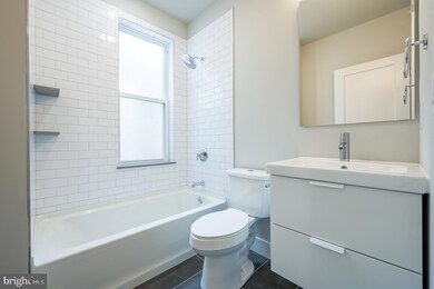 1552 N 29th St unit B, Philadelphia, PA 19121 - photo 5