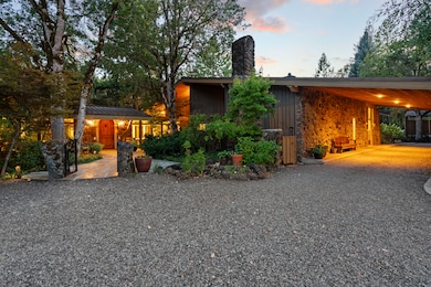 2871 Cobleigh Rd, Eagle Point, OR 97524 - photo 2