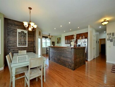 20 Song Sparrow Dr, Hendersonville, NC 28792 - photo 5