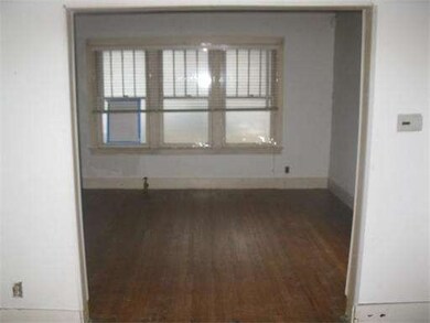 60 Clayton St, Springfield, MA 01107 - photo 3