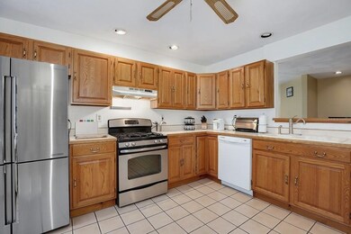112 Kinnaird St, Cambridge, MA 02139 - photo 4
