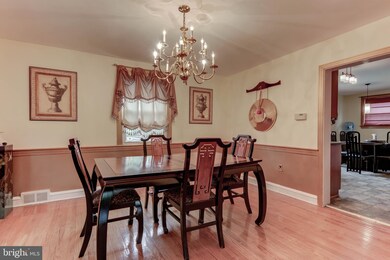 2208 Hillcrest Rd, Drexel Hill, PA 19026 - photo 7