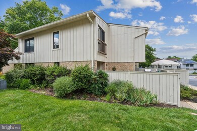 10918 Trotting Ridge Way, Columbia, MD 21044 - photo 5