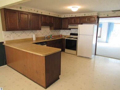 108 Emery St, East Tawas, MI 48730 - photo 4