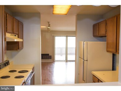 1334 W Wyomissing Ct unit S, West Lawn, PA 19609 - photo 4