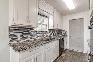 9025 Glenn Dr, Fort Worth, TX 76108 - photo 7