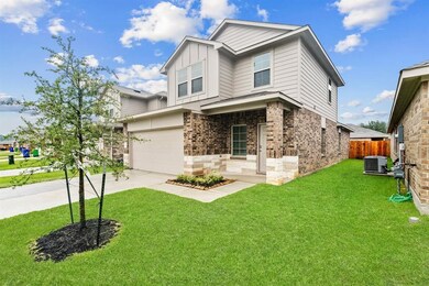 16687 Lonely Pines Dr, Conroe, TX 77302 - photo 2