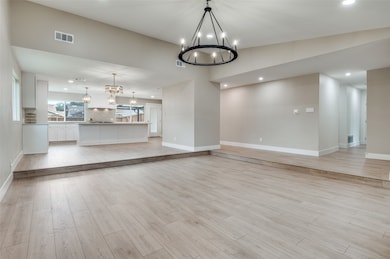 1912 Primrose Ln, Carrollton, TX 75007 - photo 4