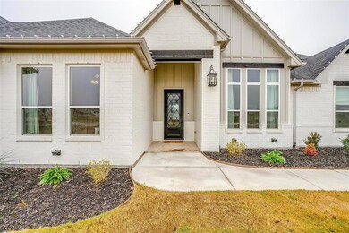 229 Agua Linda Dr, Godley, TX 76044 - photo 3