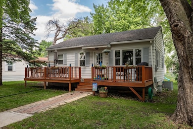 303 E 2nd St, Lyle, MN 55953 - photo 2