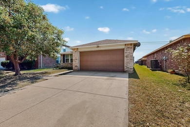 3853 German Pointer Way, Fort Worth, TX 76123 - photo 6