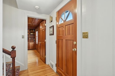 124 Longfellow Dr, Longmeadow, MA 01106 - photo 2