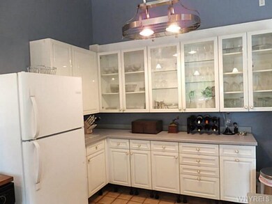 559 Euclid Ave, North Tonawanda, NY 14120 - photo 5