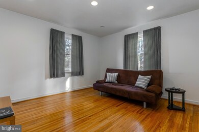 1 Walnut Hill Ln, Havertown, PA 19083 - photo 7