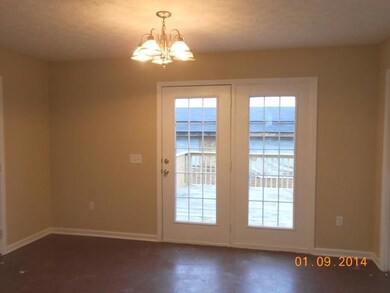 107 Cottonwood Dr, Shelbyville, TN 37160 - photo 4