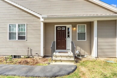 12 Meditation Ln unit 12, Lancaster, MA 01523 - photo 4