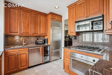 The Revere unit 31C, New York, NY 10022 - photo 6