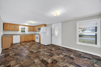 412 College St, Petersburg, TN 37144 - photo 6