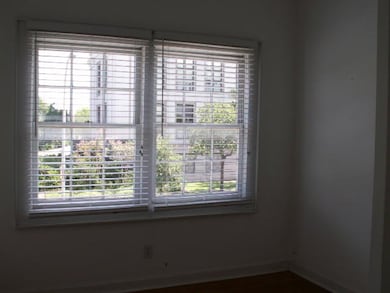 60 Calhoun Apt. A 001