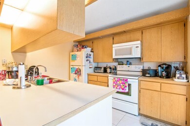 Kitchen-01