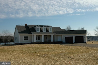 9347 Broad Creek Rd, Saint Michaels, MD 21663 - photo 3