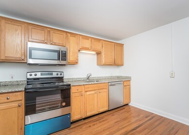 41 Walnut St unit 31, Waltham, MA 02453 - photo 5