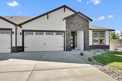 1109 - Unit 30 N Country Club Dr unit 30, Deer Park, WA 99006 - photo 2