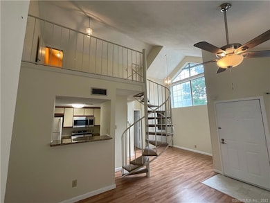 298 Carriage Crossing Ln unit 298, Middletown, CT 06457 - photo 4