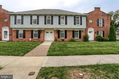 465 W Caracas Ave, Hershey, PA 17033 - photo 2