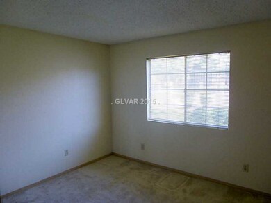 4694 Leeann Ln unit C, Las Vegas, NV 89121 - photo 7