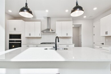 6259 Jensen View Ave, Apollo Beach, FL 33572 - photo 7