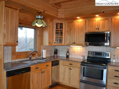 413 W Ridge Dr, Ferguson, NC 28624 - photo 3