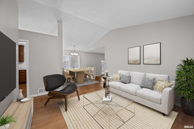 1315 W 53rd St, Davenport, IA 52806 - photo 6