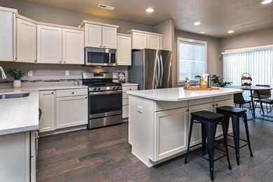 6Kitchen
