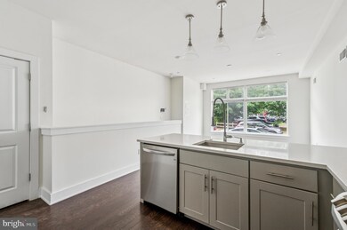 514 W Montgomery Ave unit 2, Philadelphia, PA 19122 - photo 5