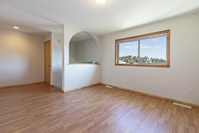 024-Livingroom