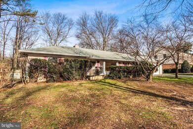 2204 Solmar Dr, Silver Spring, MD 20904 - photo 3