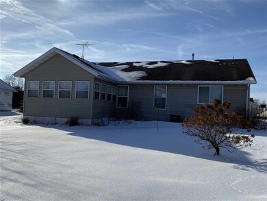 52 Gunther Dr, Evansville, WI 53536 - photo 5