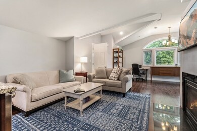 108 Burrill St unit 3, Swampscott, MA 01907 - photo 6