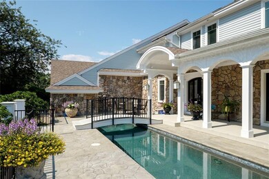 29 Riverview Drive
