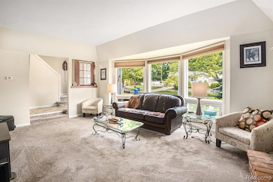 Great room w/ loads of natural light