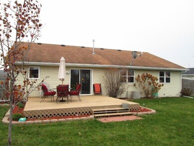 113 Debbie Dr, Evansville, WI 53536 - photo 7