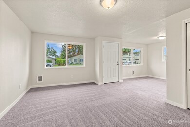 257 Baltimore St, Longview, WA 98632 - photo 6