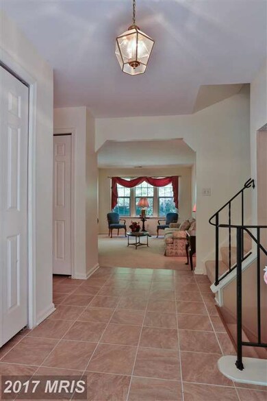 12209 Guinevere Rd, Glenn Dale, MD 20769 - photo 3