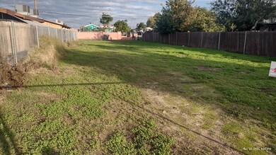 430 Fremont St, Delano, CA 93215 - photo 4