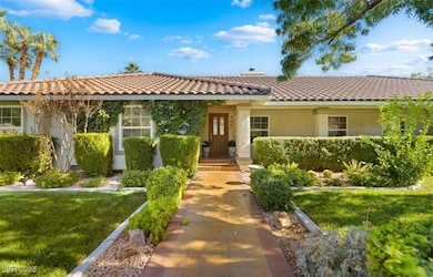 10 Pheasant Ridge Cir, Henderson, NV 89014 - photo 2